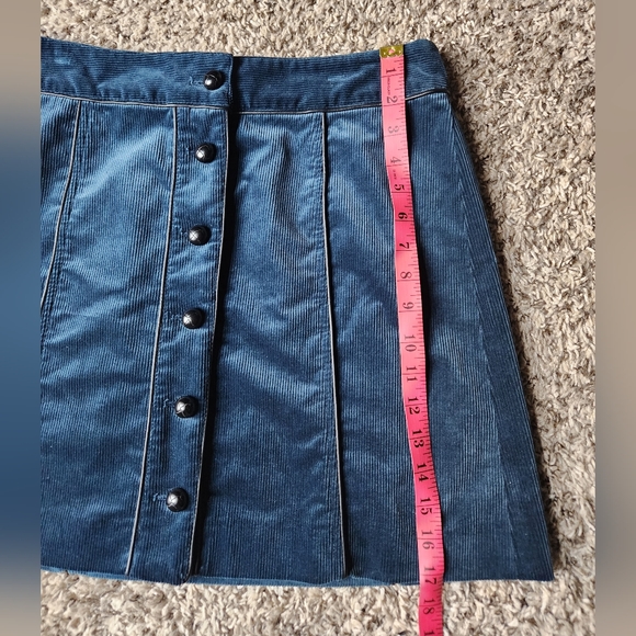 Veronica Beard Blue Corduroy Button-Front Skirt - Picture 5 of 6